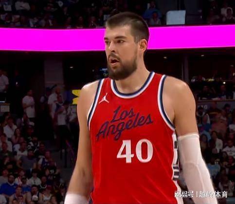 欧冠席位战：切尔西1-0曼联变第4 维拉2-0热刺排第5 曼城跌至第6